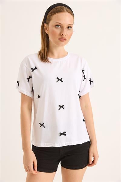 Fiyonk Detaylı Fit Pamuk Tshirt Beyaz