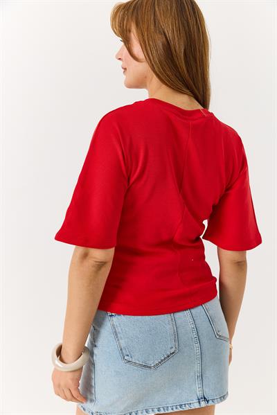 Kadın Bisiklet Yaka Basic Omuzları Geniş Tam Kalıp Tshirt Kırmızı