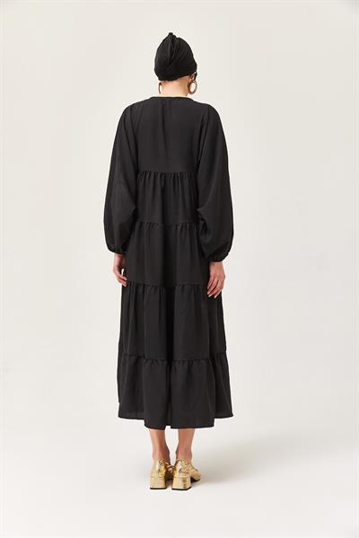 Yakası İpli Kat Model Elbise Siyah