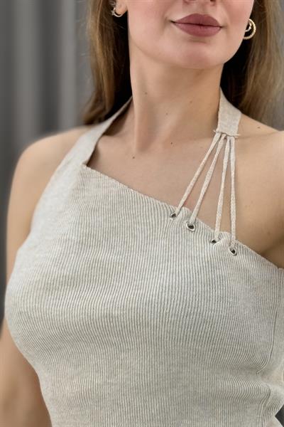 Tek Omuz Boyun Detaylı Triko Bluz Vizon