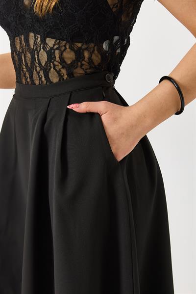 Kadın Yandan Fermuarlı Cepli Uzun Etek Siyah