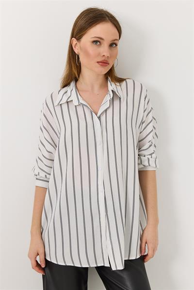 Kadın Çizgili Oversize Beyaz Gömlek