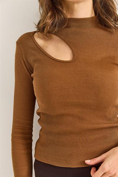 Kadın Fitilli Pencereli Balıkçı Yaka Bluz Kahverengi