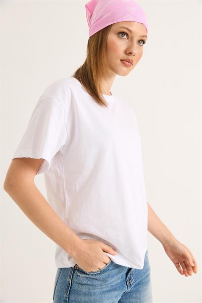 Bisiklet Yaka Kısa Kollu Fit Tshirt Beyaz