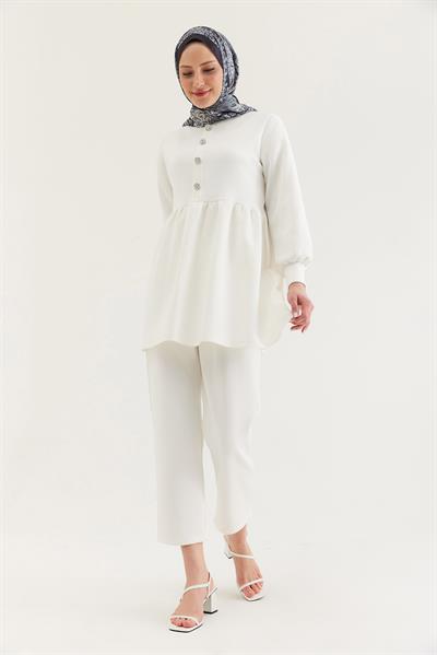Taş Düğmeli Scuba İkili Takım Beyaz