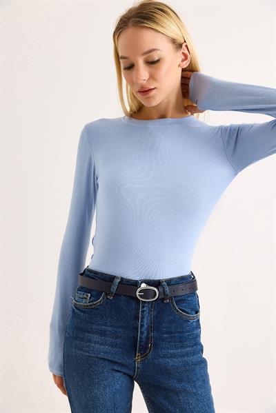 Kadın Parmak Geçirmeli Uzun Kollu Düz BLuz Mavi