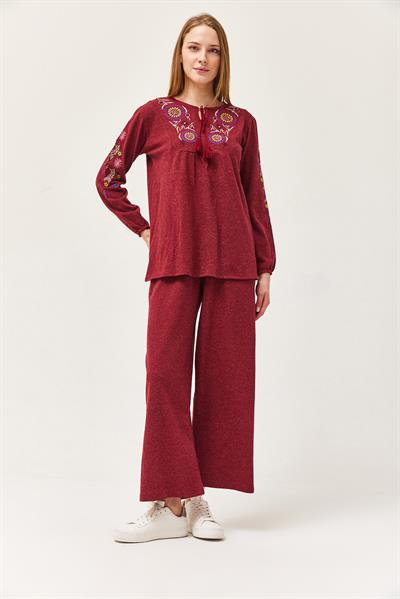 Hera Kumaş Önü ve Kolları İşlemeli İkili Takım Bordo