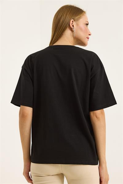 Çiçek Motifli Rahat Kesin Kadın Tshirt Siyah