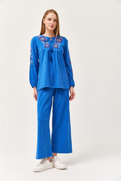 Hera Kumaş Önü ve Kolları İşlemeli İkili Takım Mavi
