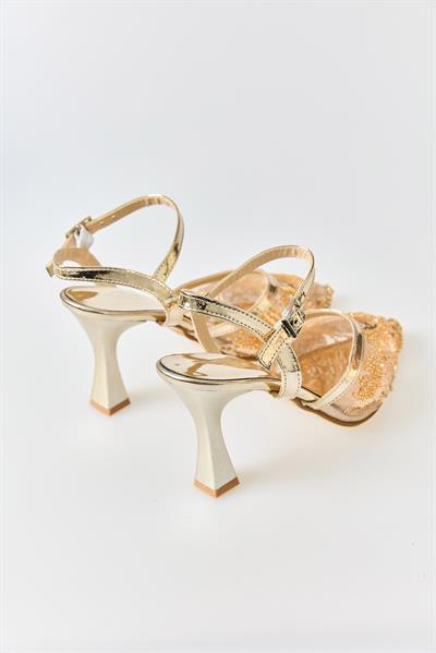 Kadın Tül Pul ve Boncuk İşlemeli Stiletto Gold