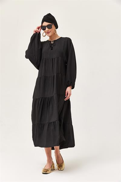 Yakası İpli Kat Model Elbise Siyah