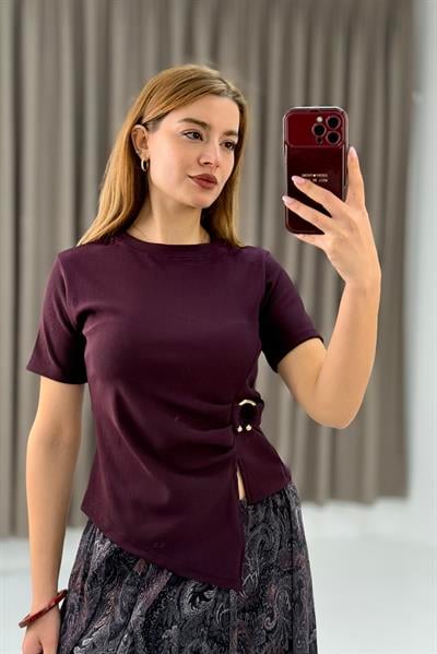 Kadın Yan Tokalı Asimetrik Kesim Kakorse Kısa Kollu Bluz  Mürdüm