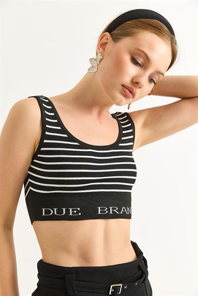 Çizgi Desenli Geniş Yaka Crop Triko Bluz Siyah