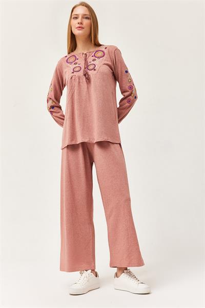 Hera Kumaş Önü ve Kolları İşlemeli İkili Takım Gül Kurusu