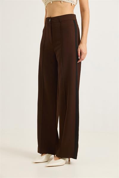 Yanları Şeritlik Bol Paça Kadın Pantolon Kahverengi