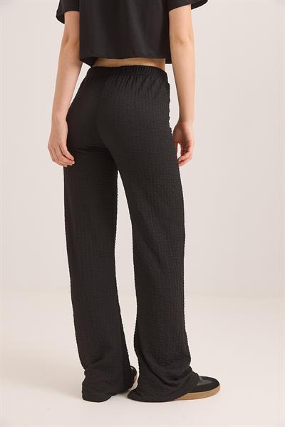 Bubble Örme Kumaş Rahat Kalıp Pantolon Siyah