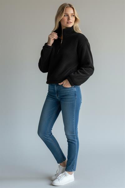 Kadın Yarım Fermuarlı Altı Büzgülü Siyah Sweatshirt