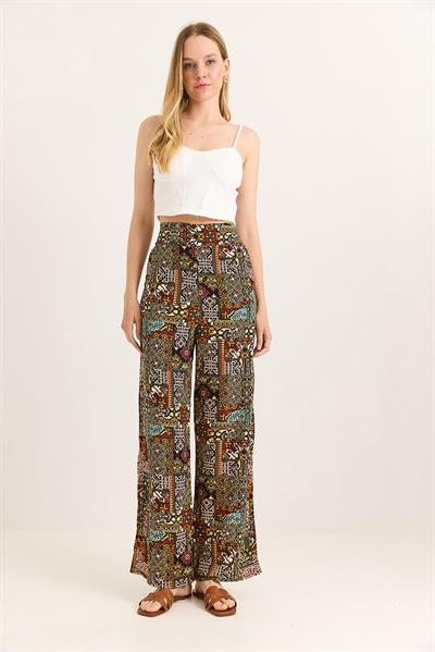 Bol Paça Beli Kalın Kemerli Pantolon Karışık