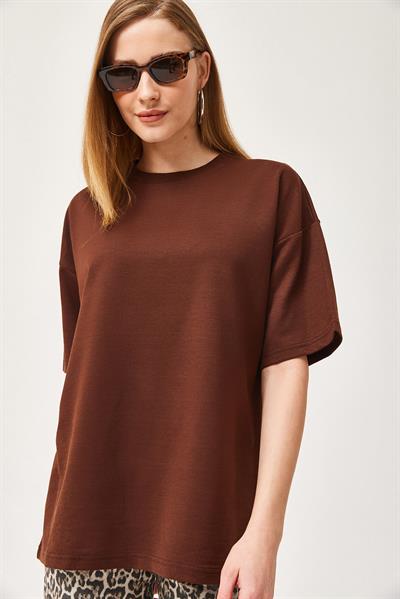 Basic Bisiklet Yaka Tshirt Kahverengi