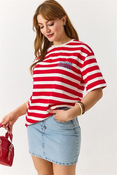 Kadın Çizgili Bisikilet Yaka Yazı İşlemeli Tshirt Kırmızı