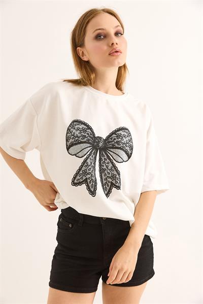 Fiyonk Baskılı Oversize Kesim Tshirt Beyaz