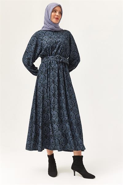 Desenli Bel ve Bilek Lastikli Elbise İndigo