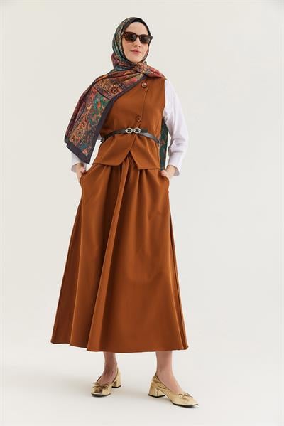 Kemer Detaylı Etekli İkili Takım Taba