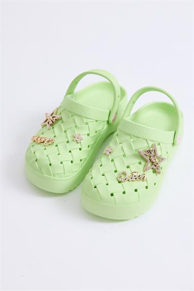 Masaj Tabanlı  Aksesuarlı Crocs Terlik Yeşil