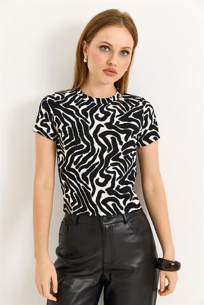 Zebra Desen Fitilli Örme Kumaş Siyah Bluz