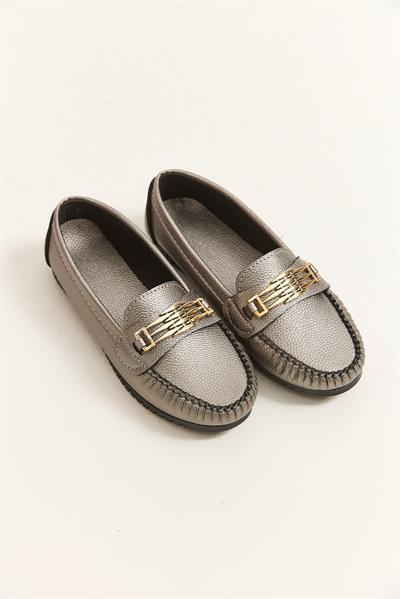 Hafif Taban Aksesuarlı Günlük Babet Gümüş