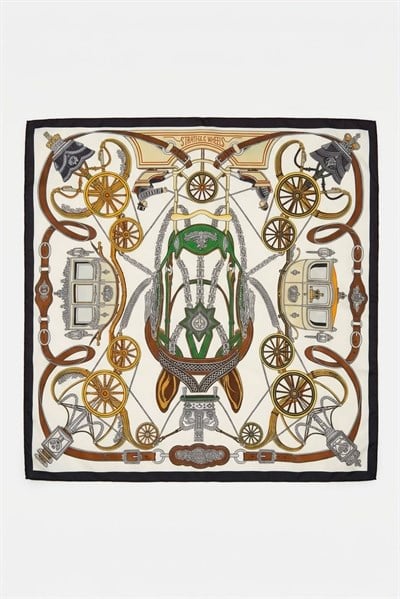 At Arabası Desenli Kenarları Siyah 45X45 Ölçülü Fular Karışık