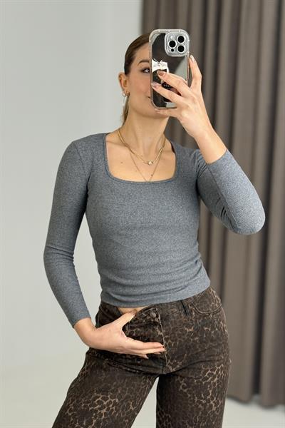 Kadın Fitilli Kare Yaka Uzun Kollu Bluz Gri