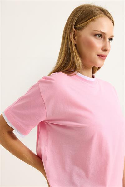 Bisiklet Yaka Kolları Garnili Kadın T-shirt Pembe