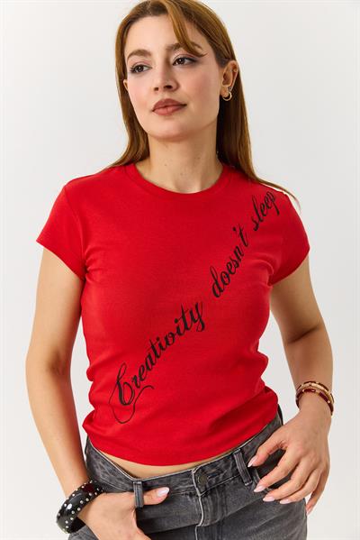 Kadın Yazı Baskılı Bisiklet Yaka Basic Tshirt Kırmızı