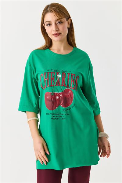 Kadın Kiraz Baskılı Yanları Yırtmaçlı Bisiklet Yaka Tshirt  Yeşil