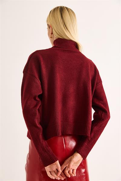 Kadın Oversize Boğazlı Kazak Bordo