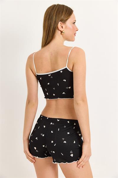 Croplu Kalp Baskılı Rahat Pijama Takımı Sİyah
