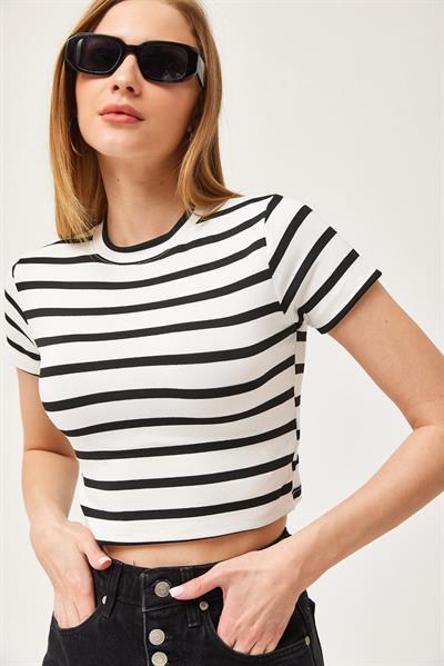 Çizgili Bisiklet Yaka Crop Bluz Siyah