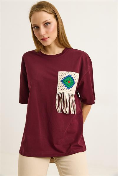 Püsküllü Nakışlı Bisiklet Yaka Basic Tshirt Bordo