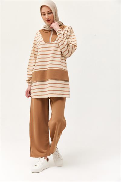 Fermuarlı Çizgili Gömlek Yaka Takım Vizon