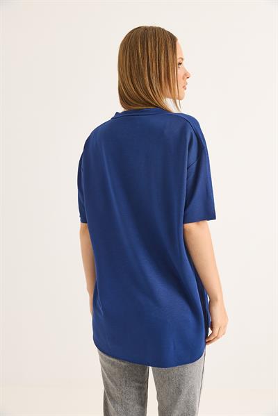 V Yaka Arkası Uzun Basic Tshirt Saks