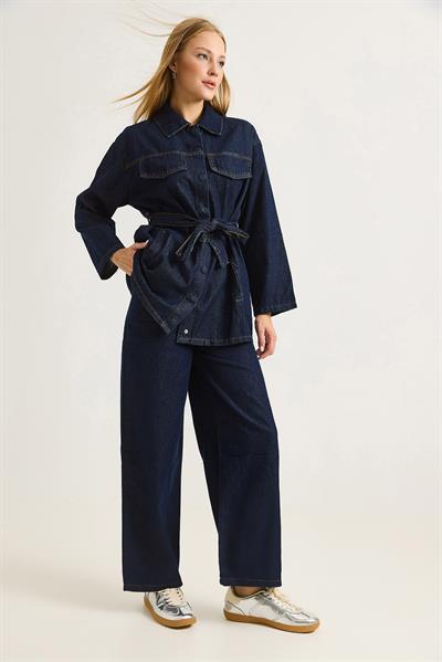 Kadın Kuşaklı  Kot Ceket ve Pantalon Takım Lacivert