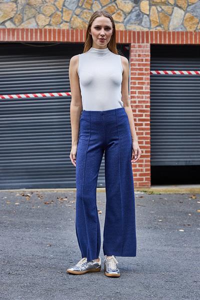 Yüksel Bel Dikiş Detaylı Spor ve Şık Likralı Örme Pantalon Lacivert