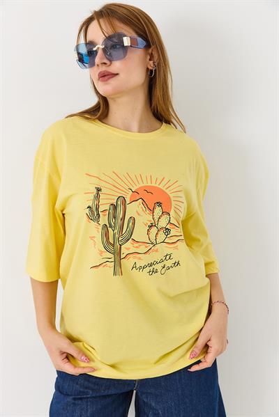 Kadın Çöl Tema Baskılı Bisiklet Yaka Tshirt Sarı