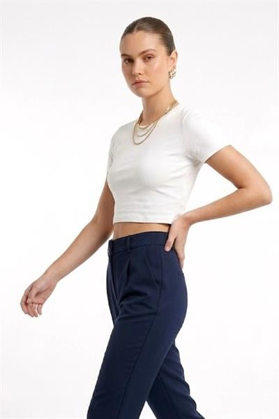 Kadın Bisiklet Yaka Düz Crop Bluz Ekru