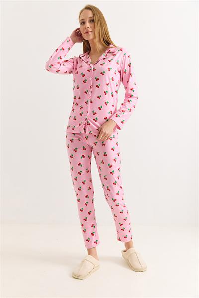 Kadın Pembe Kiraz Baskılı Polo Yaka Pamuklu Pijama Takımı