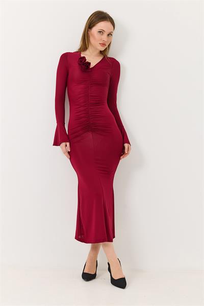 Kadın Sandy Kumaş Astarsız Çiçek Detaylı Büzgülü Elbise