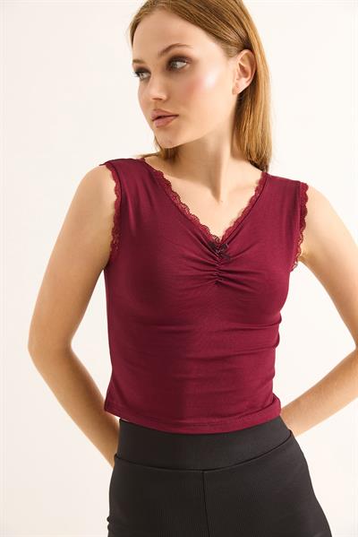 Güpürlü Büzgülü Crop Bluz Bordo