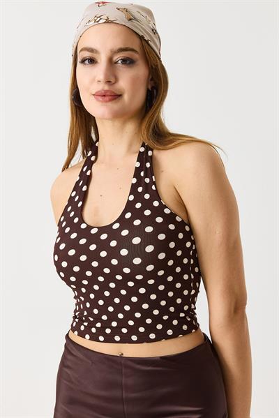 Kadın Boyundan Askılı Puantiyeli Crop Bluz Kahverengi