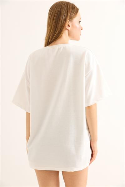 Fiyonk Baskılı Oversize Kesim Tshirt Beyaz